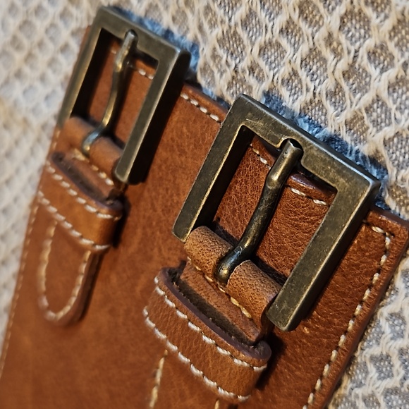 **SOLD** wide saddle hide leather belt, to fit 32-35in waist 12-14 brass buckles - Picture 12 of 16